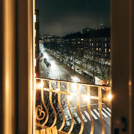 Elegant, Evocative And Cosy In Osterbro With A Panoramic View. Eco-friendly. 1km Harbour/ Beach, 3km- Center, 13km-airport. * Copenaghen